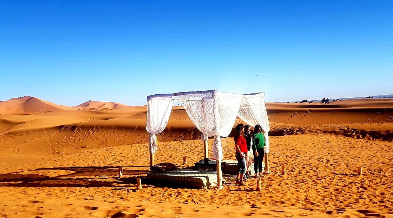 Africa Luxury Camps Hotel Merzouga Bagian luar foto